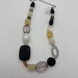 Lia Sophia  INTERPLAY Necklace w/ Jade stone & Agate Beads W/Tags And Box